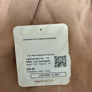 Fabletics - Lightweight Go To Wide Leg Sweatpants - SIZE XS - NWT